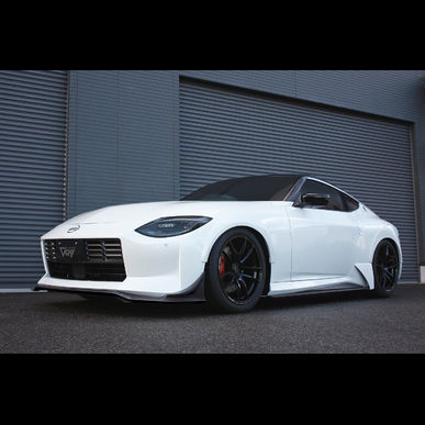 日産フェアレディZ（RZ34）のカスタムエアロパーツ
